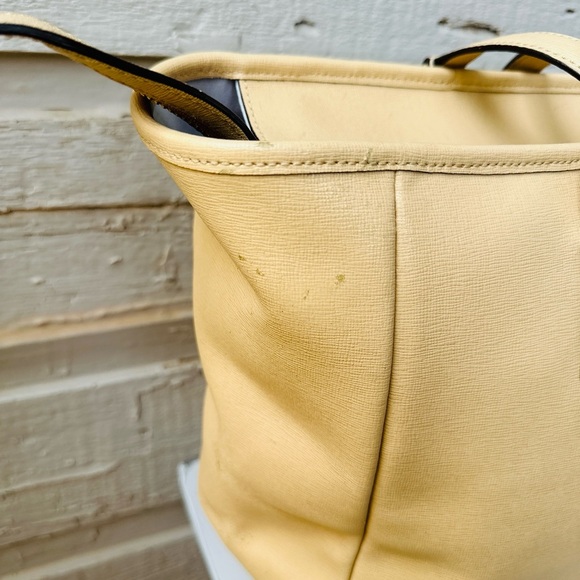 COACH tan Saffiano leather tote - Picture 14 of 17